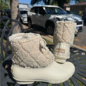 Sperry Cream Quilted Boots